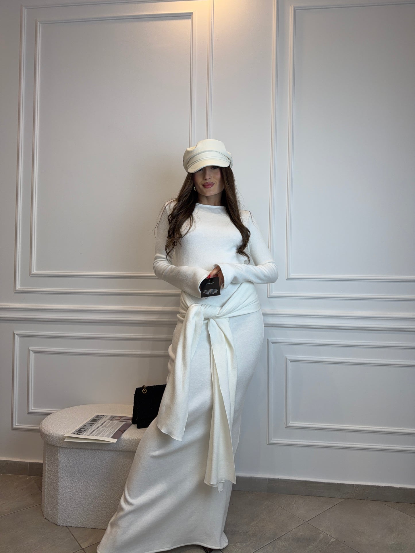 Sukienka Maxi z Długim Szalem – Belluci Biała