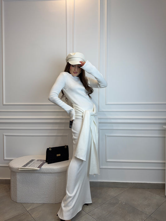 Sukienka Maxi z Długim Szalem – Belluci Biała