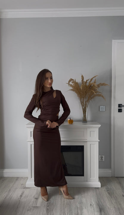 Brązowa Sukienka Cut-Out Glam