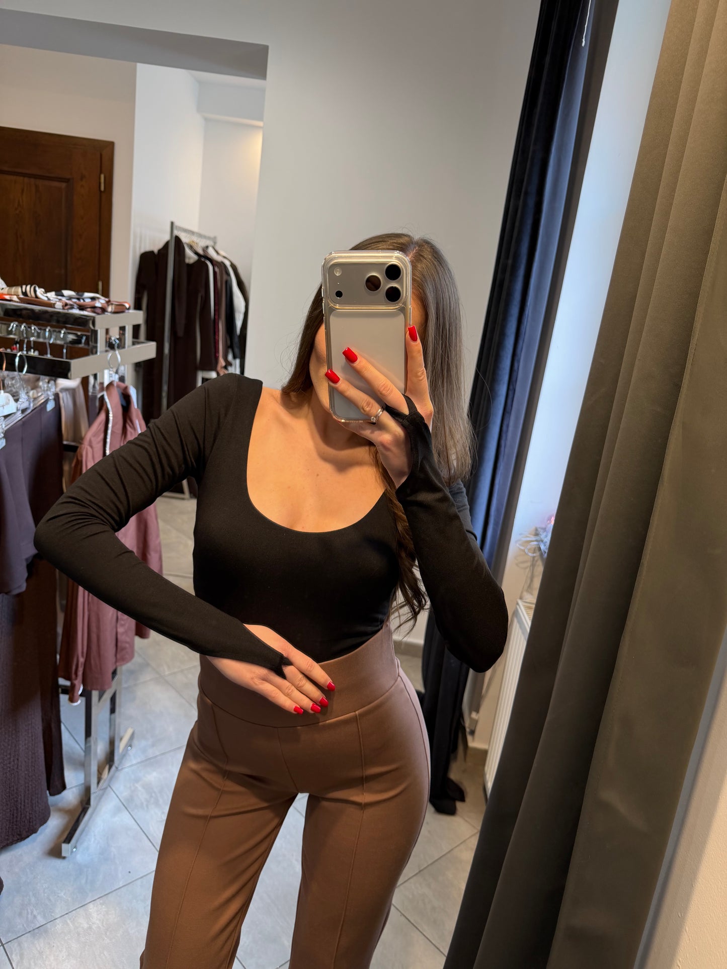 Body z długim rękawem „Black Classic Fit”