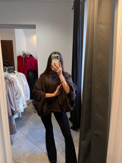 Bluzka z szerokimi rękawami – czekoladowy brąz