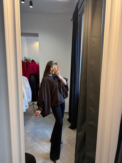 Bluzka z szerokimi rękawami – czekoladowy brąz