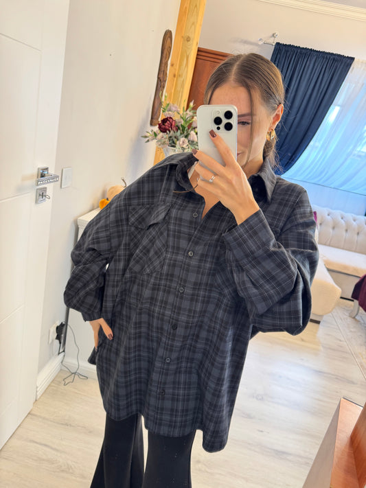 Oversize koszula w kratę Granatowo - Czarna