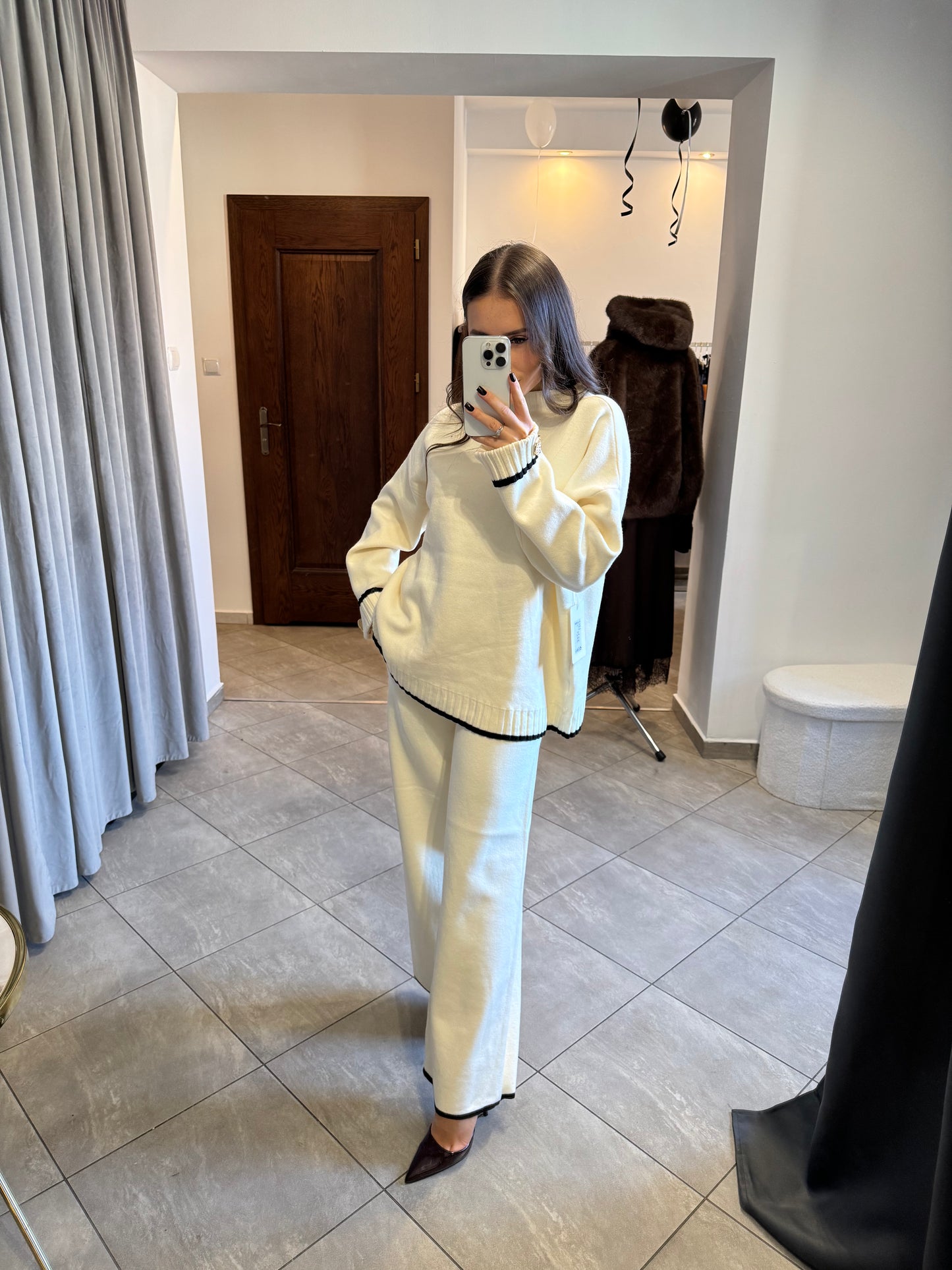 Elegancki dzianinowy komplet „Cream Comfort”