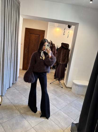 Sweter z luksusowego kid moheru z szerokimi rękawami – czekoladowy