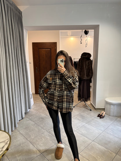 Brązowo-beżowa flanelowa koszula oversize w kratę