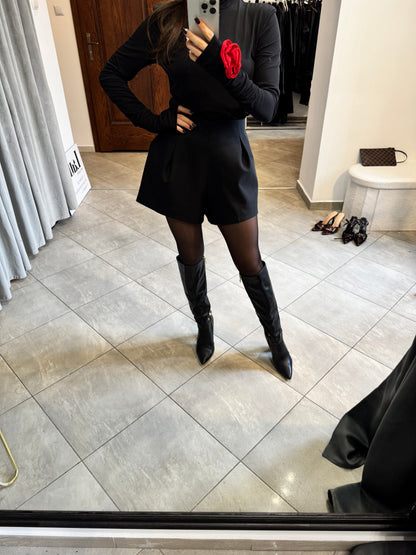 Eleganckie Czarne Szorty z Wysokim Stanem